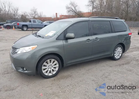 2014 Toyota Sienna Xle 7 Passenger from USA, damaged, VIN 5TDDK3DC9ES083207